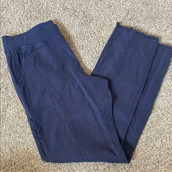 ⭐️ 3 for $20 wearables lightweight soft pant navy small - Picture 1 of 4